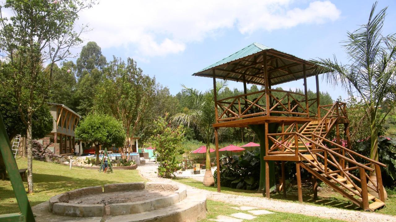 Bunyonyi Safaris Resort Kabale Esterno foto