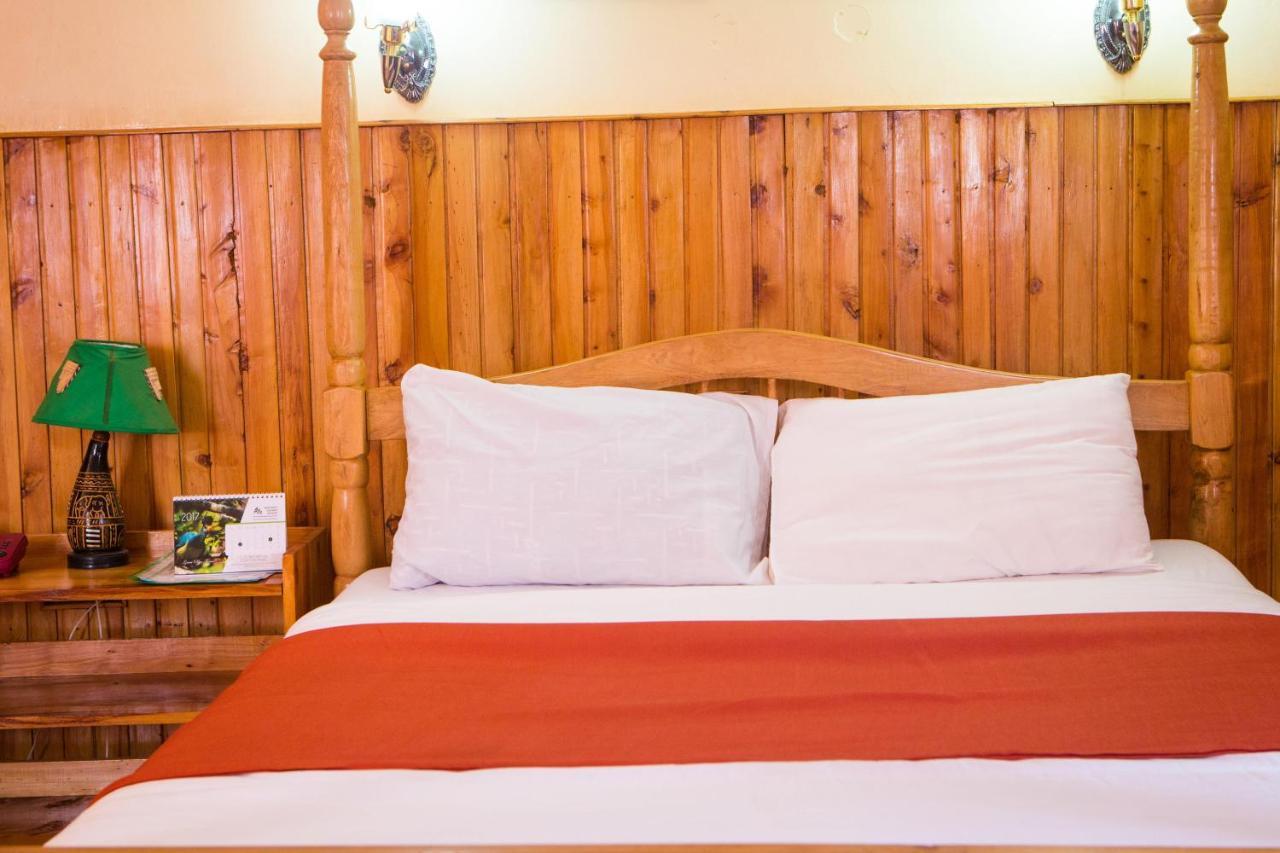 Bunyonyi Safaris Resort Kabale Esterno foto