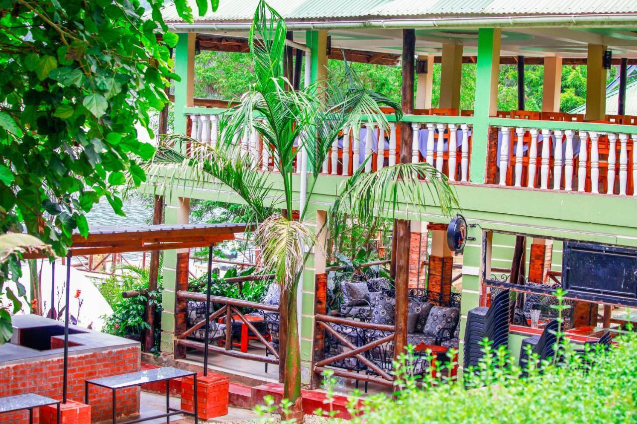 Bunyonyi Safaris Resort Kabale Esterno foto
